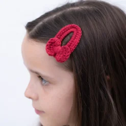 Clip forrado con lazo crochet teja