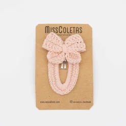 Clip lazo crochet rosa