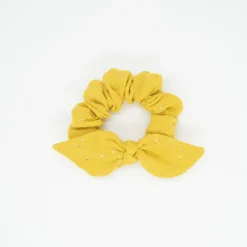 Coletero scrunchie lazo gasa amarillo ocre topos oro