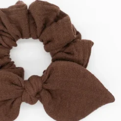 Coletero scrunchie lazo marrón chocolate