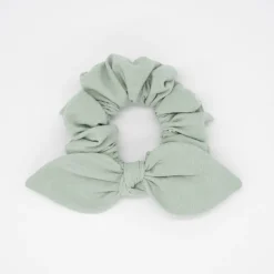 Coletero scrunchie lazo verde rústico