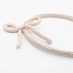 Diadema cordón crochet beige