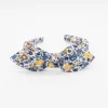 Diadema lazo chloé flores azul marino hecha a mano