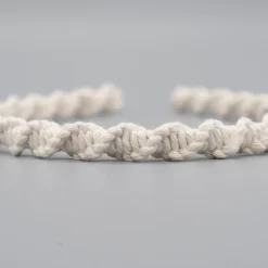 Diadema macramé fina blanca