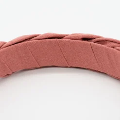 Diadema trenzada rosa