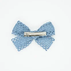 Lazo de cinta afelpada azul jean