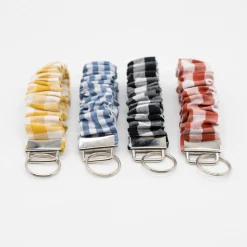 Llavero pulsera scrunchie vichy