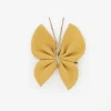 Pinza mariposa amarillo ocre rústico