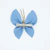 Pinza mariposa azul jean