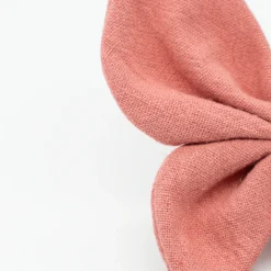 Pinza mariposa rosa rústico